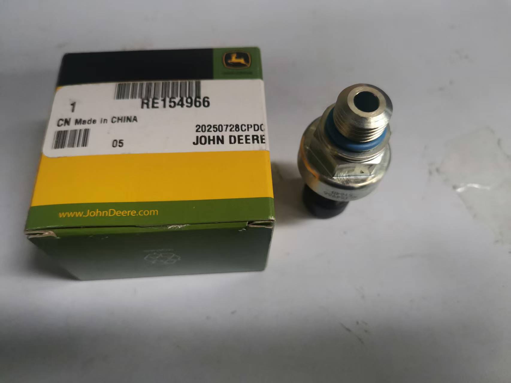 約翰迪爾發(fā)動機壓力傳感器RE154966